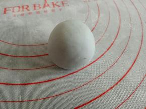 其中三个整形成圆形，做小象的头部