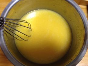 充分搅拌混合均匀