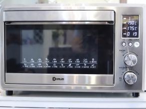 东菱烤箱设置3披萨功能，系统直接设置好时间和温度，按启动开始烘烤