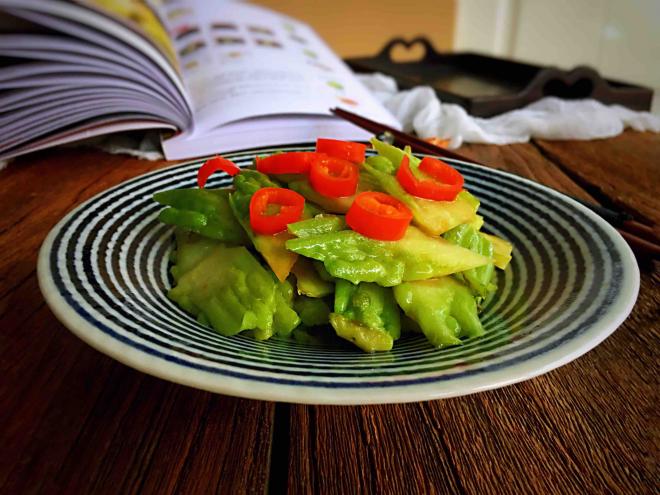 苦瓜的另类吃法——干煎苦瓜