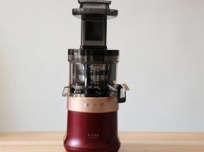 将惠人原汁机组装好；