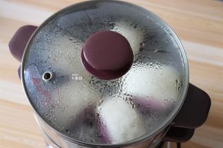 二发结束后开火蒸20分钟后关火，继续焖3-5分钟再开盖即可；