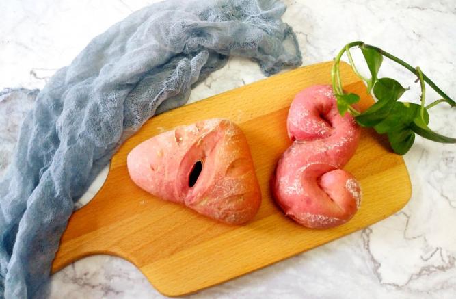 美美的火龙果软欧