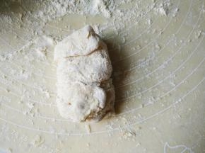 将每份拉长，三折