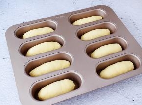 放入学厨模具中