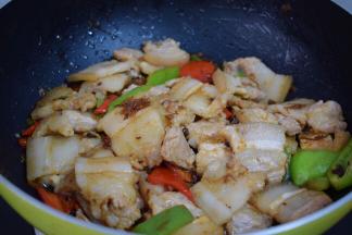 翻炒均匀即可出锅