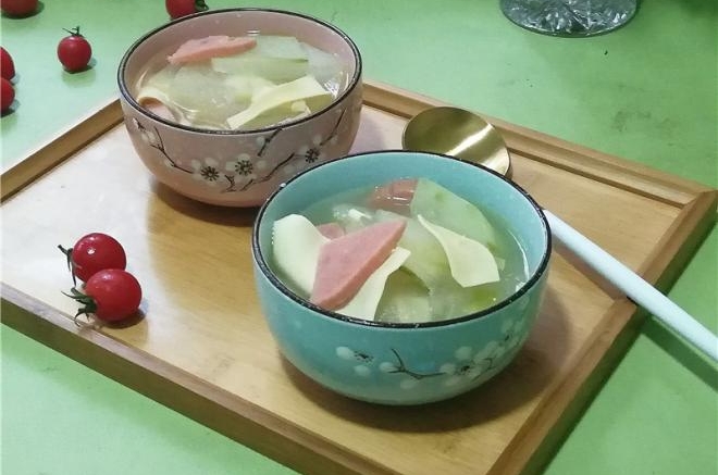 冬瓜豆皮汤