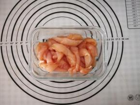 混合均匀冷藏腌制1个小时