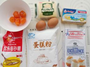 准备好材料。（图片上是一部分材料哈)