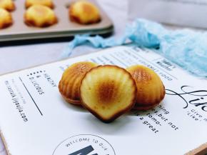 宝贝一口气吃了4个。