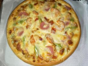 饼底底有余温即可用保鲜袋密封，放凉后冷冻保存，常温解冻后使用。