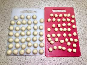 水油皮和油酥分别分成40份