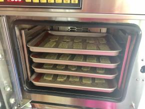 烘烤25分钟左右