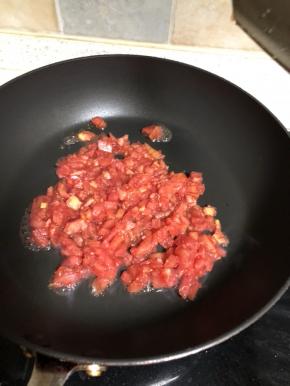 放入干净的锅中。