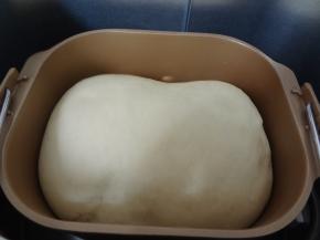 发酵到8分满就可以准备烘烤