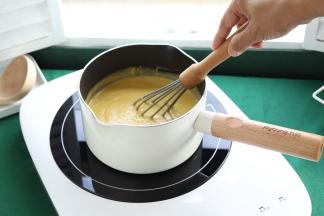 一边煮一边搅拌，喜欢浓稠的时间加长，反之减少时间