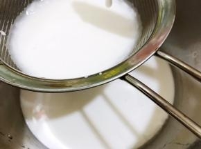 过筛一次更细腻哦