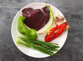 准备材料如图。