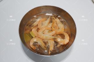 立刻放入冰水中过一下