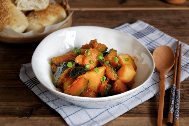 南瓜炖土豆