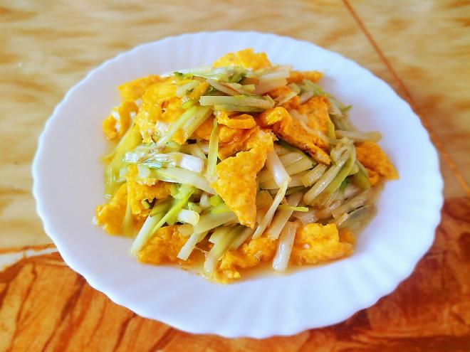 韭黄炒了鸡蛋