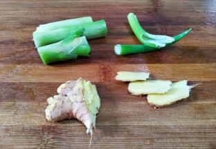 葱姜如图处理好