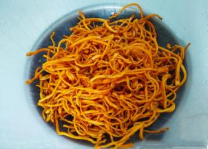 虫草花洗干净沥水