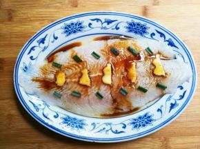 淋入一勺生抽