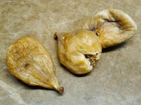 无花果干、鲍鱼洗净备用