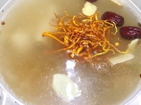 加入虫草花