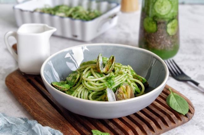 菠菜青酱海鲜意面