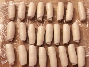 静置20分钟，其实当把第24个卷好，第一个差不多也静置了20分钟。所以可以继续做下去。