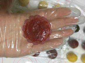 可以随意将立体花片先用其他颜色桃山皮填满（配方外）
