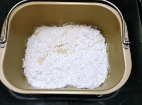 面包机启动揉面程序40分钟
