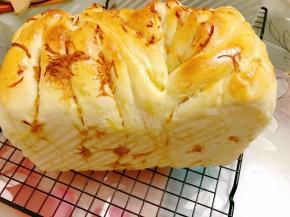 出炉脱模放晾架上晾至手温后密封保存