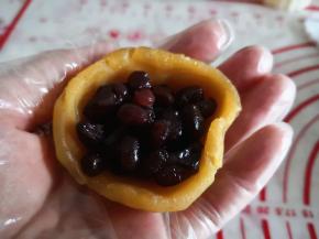 5.	中间包上蜜豆，每份包15克，