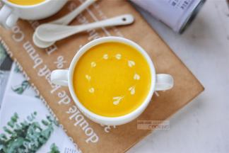 甜度刚刚好，不齁鼻，南瓜味中带着奶香，香浓顺滑极了