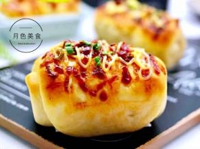 面包出炉了，好诱惑人，真的是满屋飘香呀。