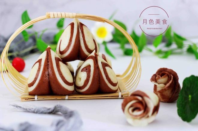 可可双色花样馒头