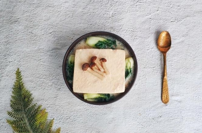 花生浓浆白菜豆腐汤