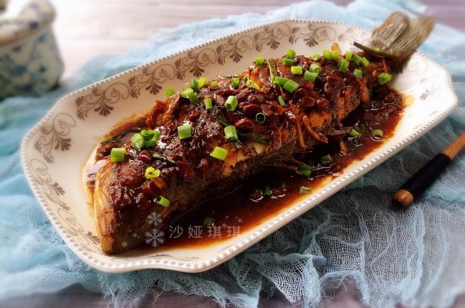 酱香烧鲈鱼