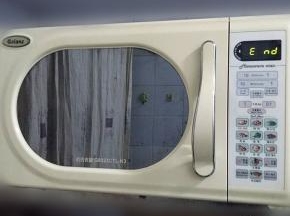 然后继续高火2分钟、取出刷汁翻面、再高火2分钟取出，合计6分钟取出