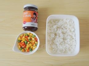 准备好所有食材。