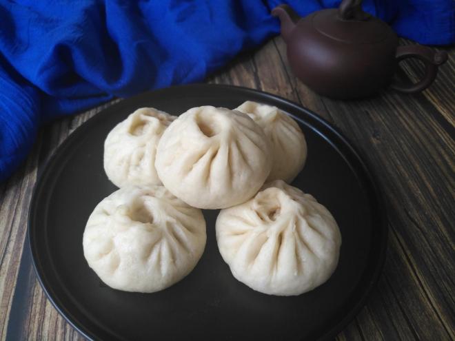 鲜肉包子