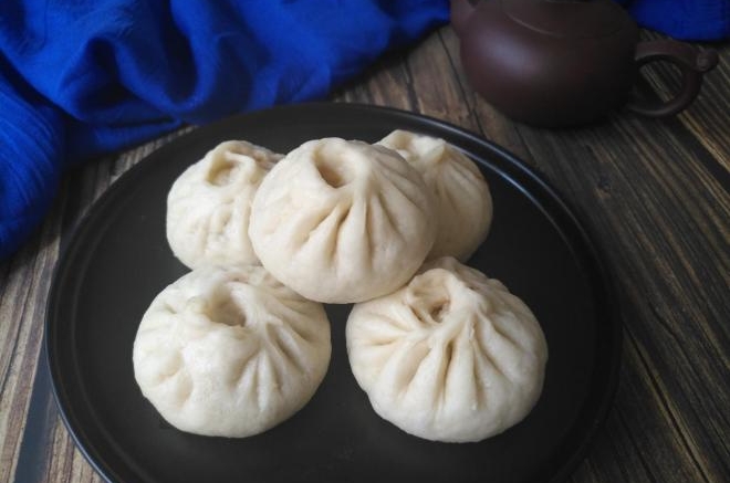 鲜肉包子