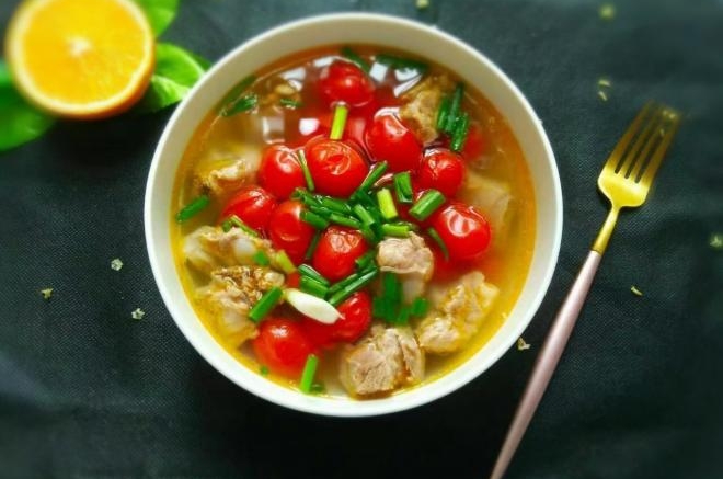 小番茄排骨汤