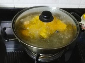 盖上盖子煮十分钟