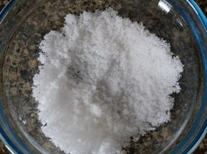 冷却的时候准备点细砂糖