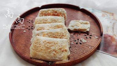 依次烙好，出锅喽，特别酥香哦。