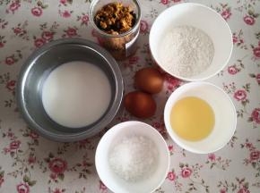 1.	将需要的食材称重准备好备用，